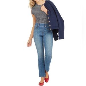 Spanx Vintage Indigo Straight Leg Jeans Size Small